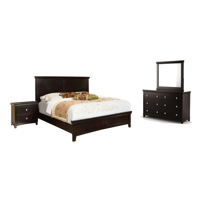 Ensemble de chambre à coucher 4 pièces Tussey, Grand lit