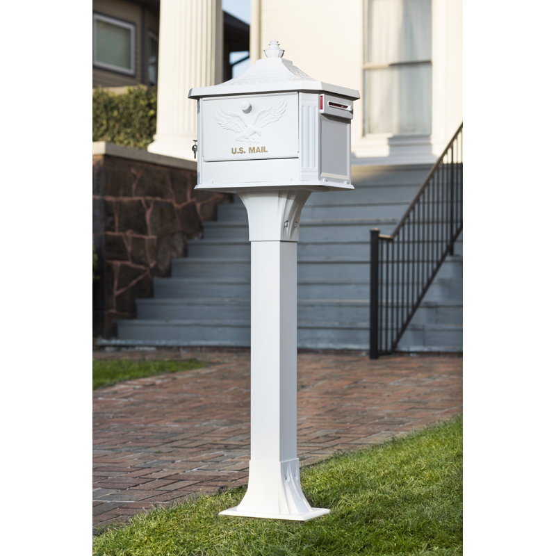 Hamilton Aluminum Post Mounted Mailbox, White
