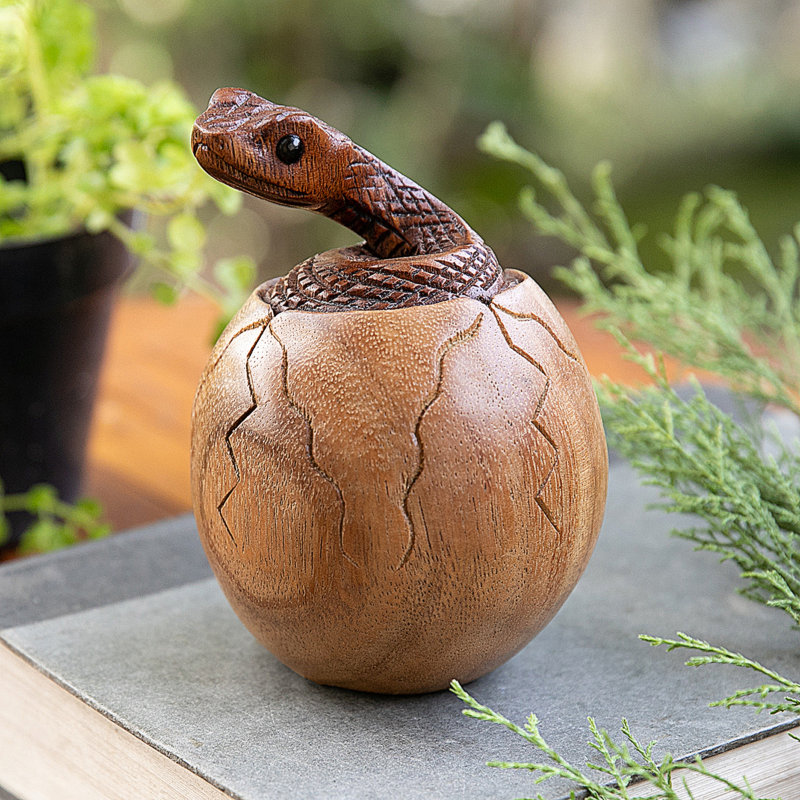 Sculpture en bois Dakota Fields The Baby Cobra