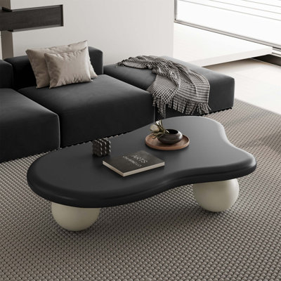 Table basse en forme de nuage de 47 pouces avec 3 pieds en forme de nuage, élégante et spacieuse pour les salons modernes