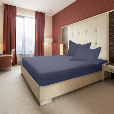 Home textile Double Bed Set Fitted Sheet Pillowcases Non Slip Fixed Bed Cover All Inclusive Mattress Protection Bed Cover Soft Fiber With Two Pillow Cases Home Textile Set