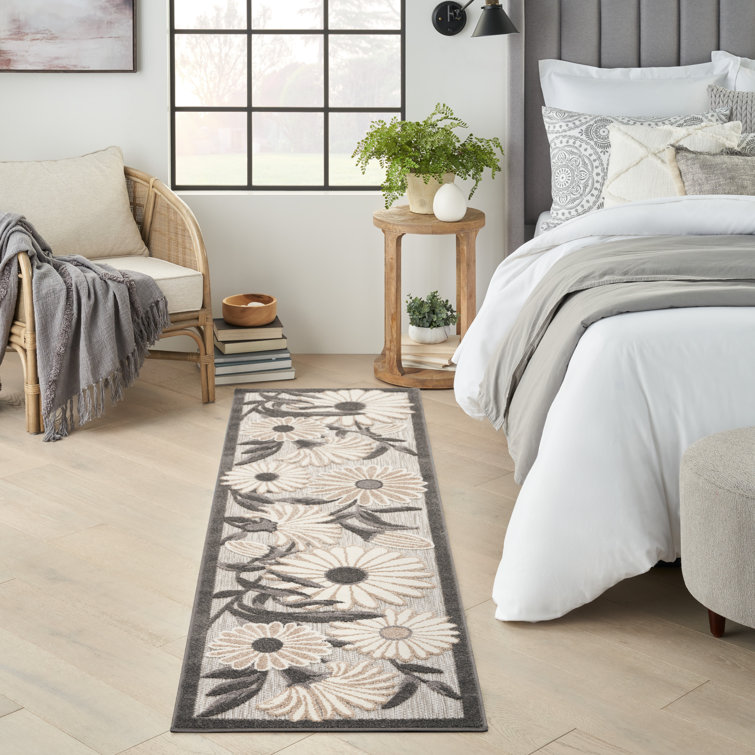 Aloha Floral Beige Indoor/Outdoor Area Rug