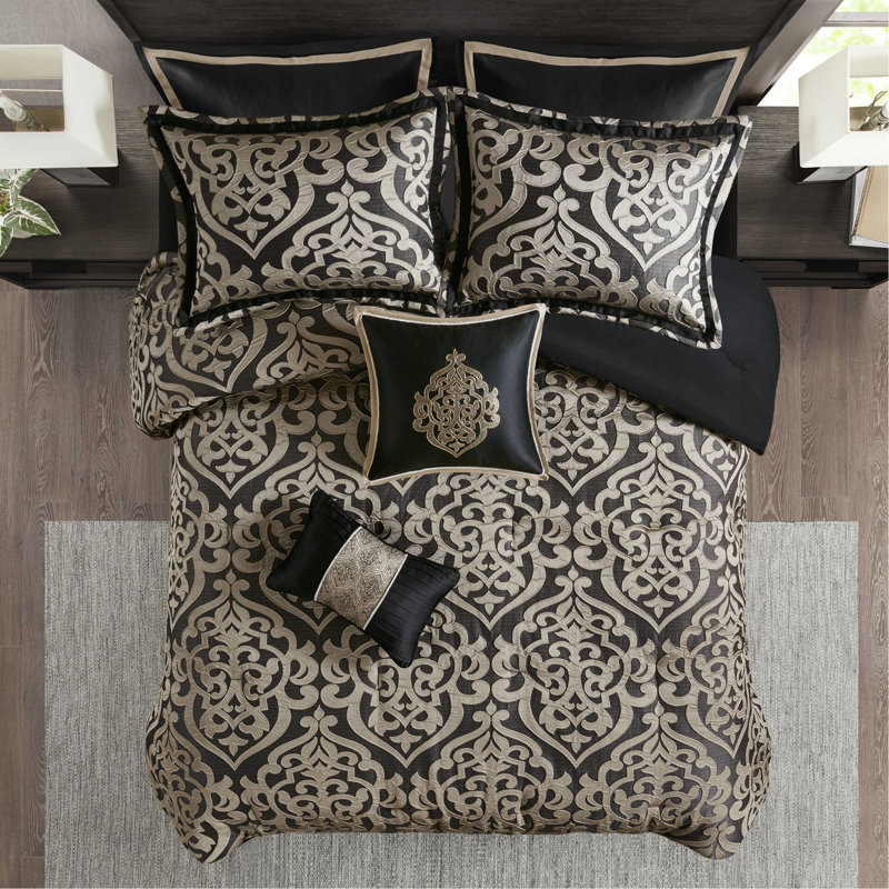 Édredon pour lit très grand 8 pièces, couleurs douces, détails des coussins brodés, rembourrage, lavable à la machine pour plus de commodité, motif texturé, coussins décoratifs avec utilisation à l'année