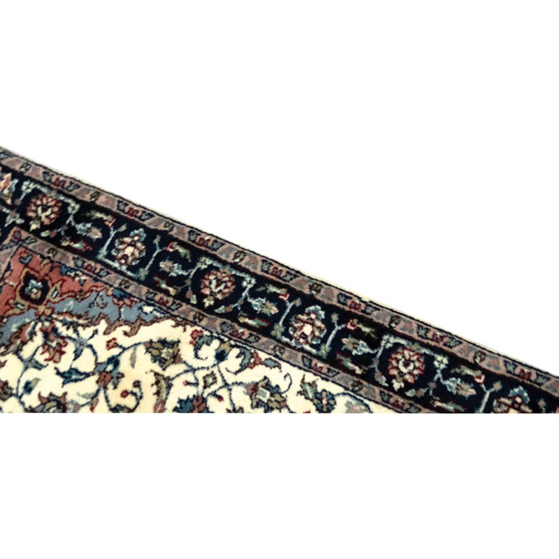 Hand Woven Wool Oriental Area Rug
