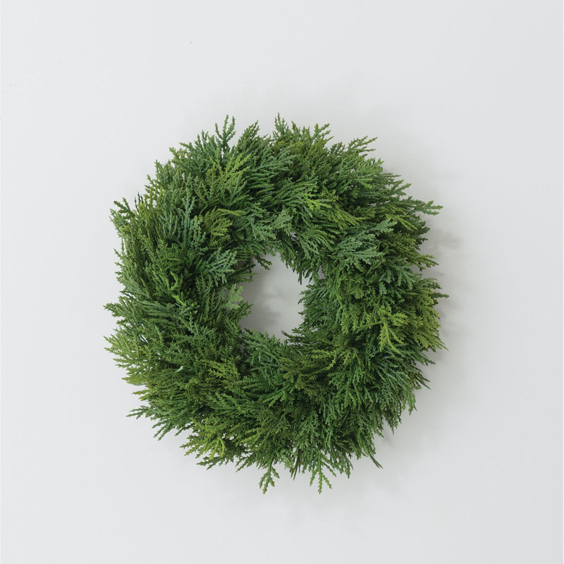 Couronne de cèdre artificielle luxuriante, H 12 po x l 12 po x P 3 po
