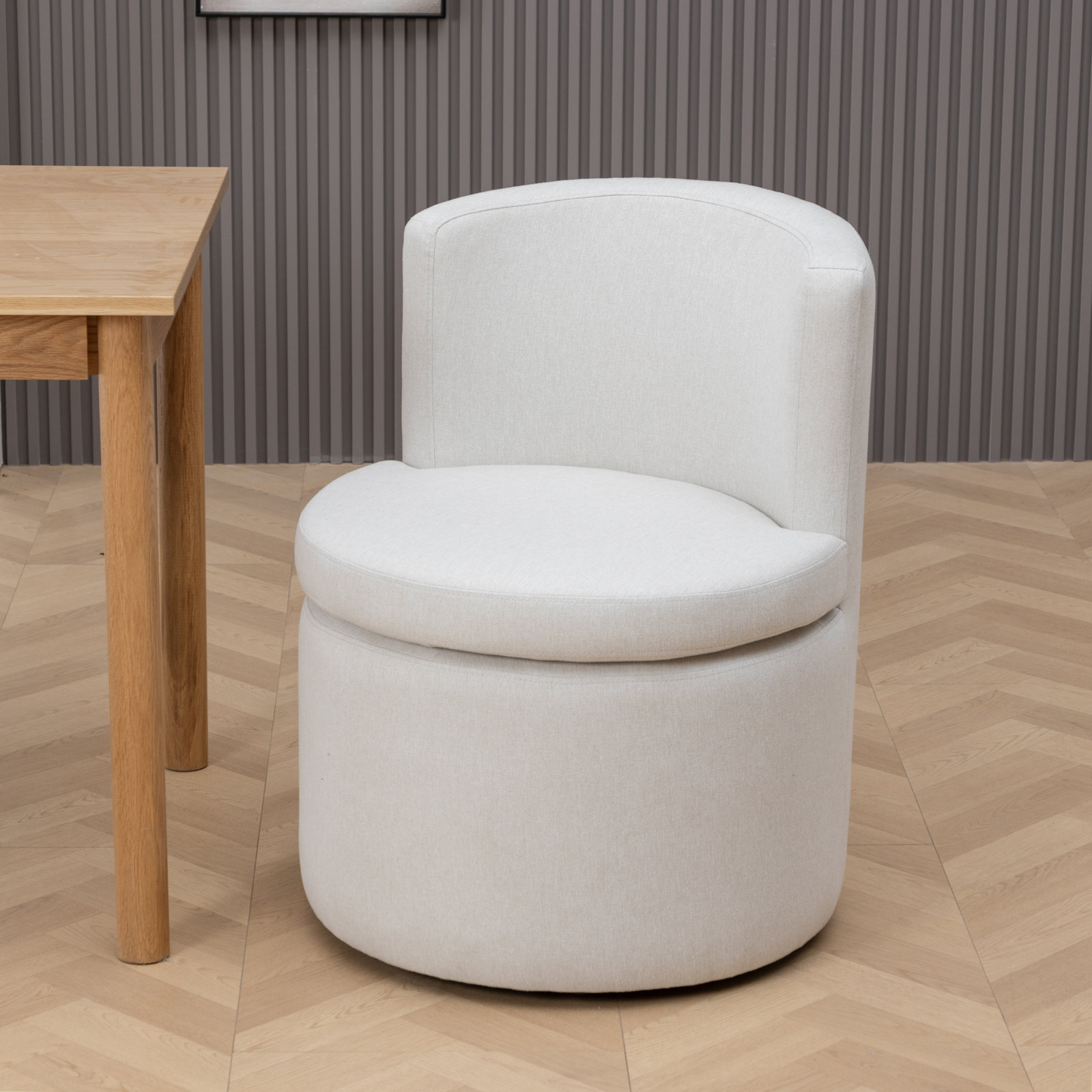 Solana 18.5'' H Upholstered Side Chair, White