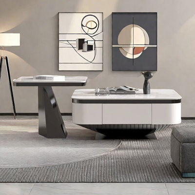 Table basse simple et luxueuse