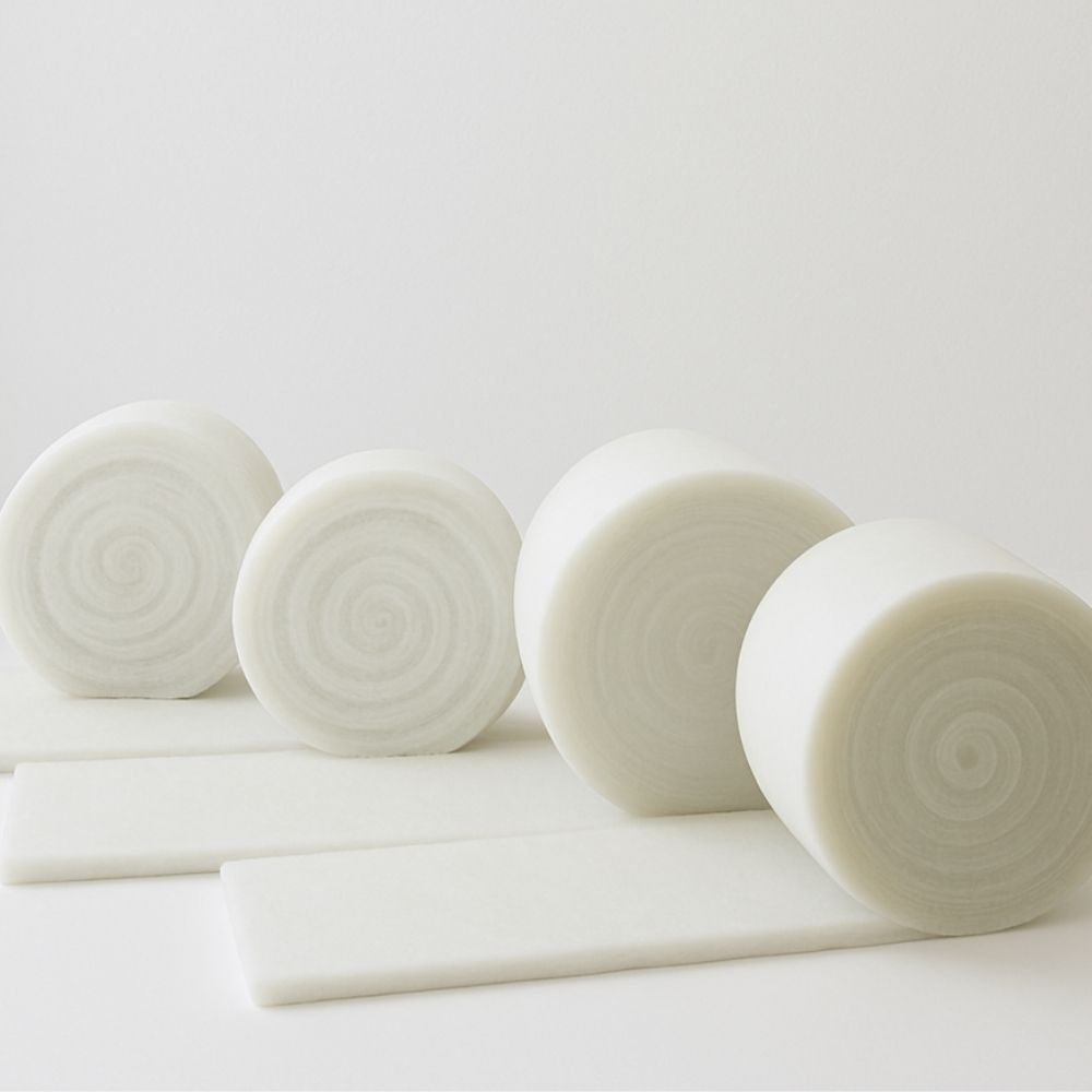 MHG Textiles Eco Polyester Loft Insulation Roll 5m x 370mm x 50mm for Roof and Wall Thermal Management - Image 4