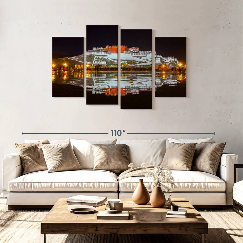 Adella P totala Palace la nuit, H 48 po x l 75 po