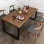 Table à manger rectangulaire en bois massif brun et noisette + fer-591054329