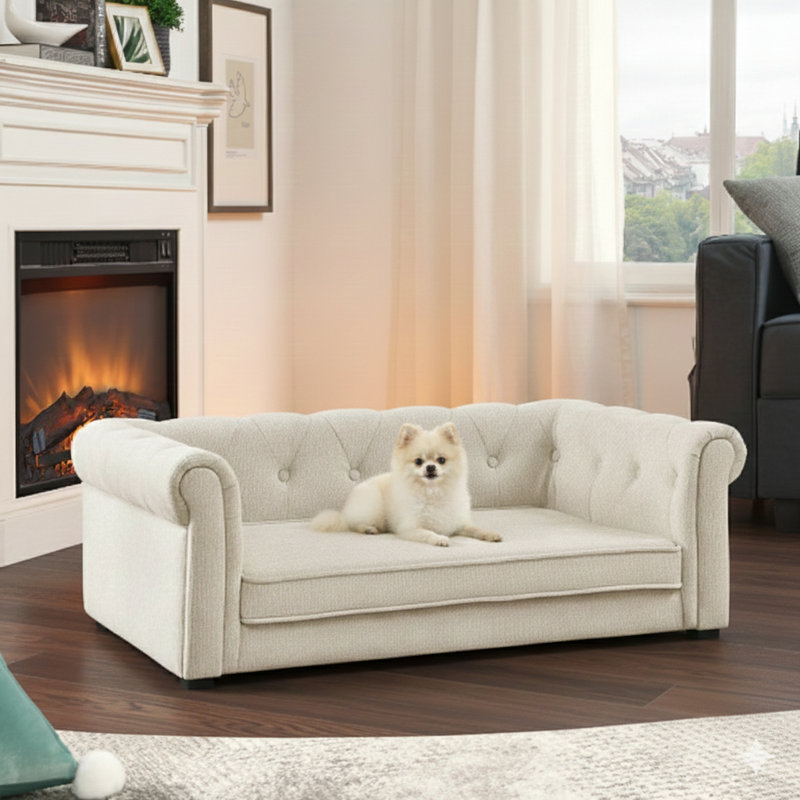 Élégant canapé pour chien surélevé de forme rectangulaire, conçu pour la durabilité et le confort. Idéal pour les chiens de petite et moyenne taille. Comprend un design moderne et tendance. Recouvert d'un tissu beige.
