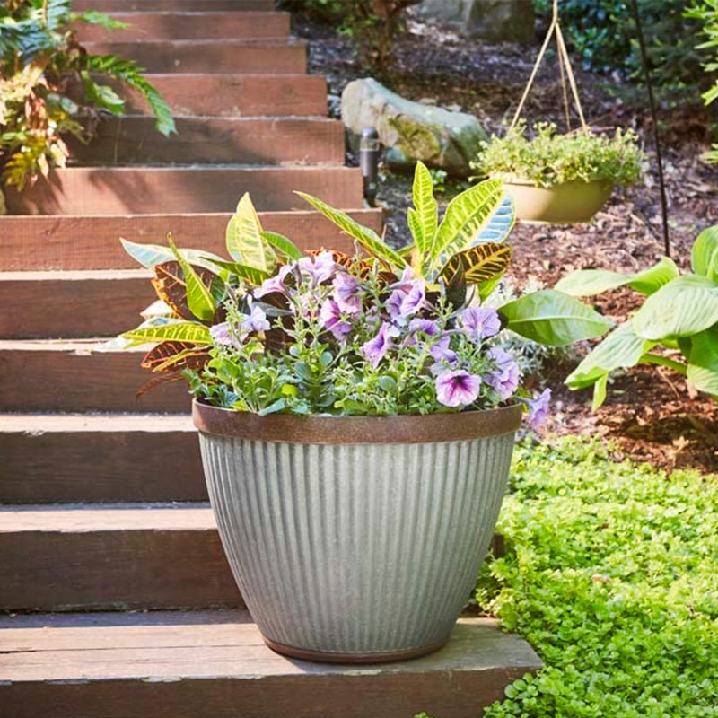 Pot à fleurs 