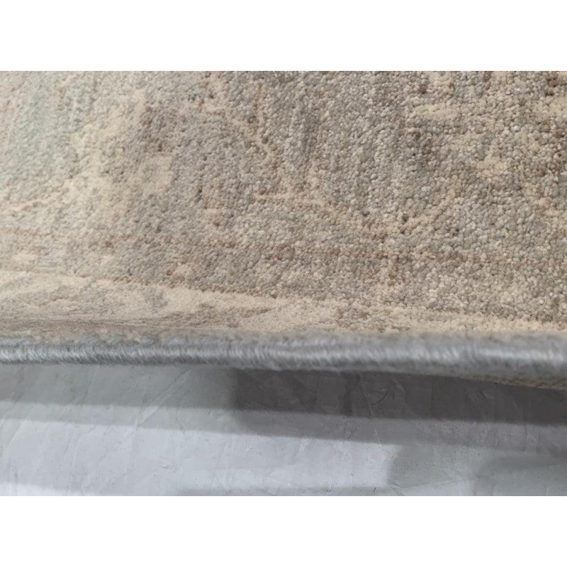 Wool Oriental Area Rug in Gray