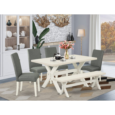 L'ensemble de 6 pièces de table de salle à manger moderne contient une table rectangulaire en bois avec des pieds en X et 4 chaises Parson en tissu de lin gris avec un banc, lin blanc