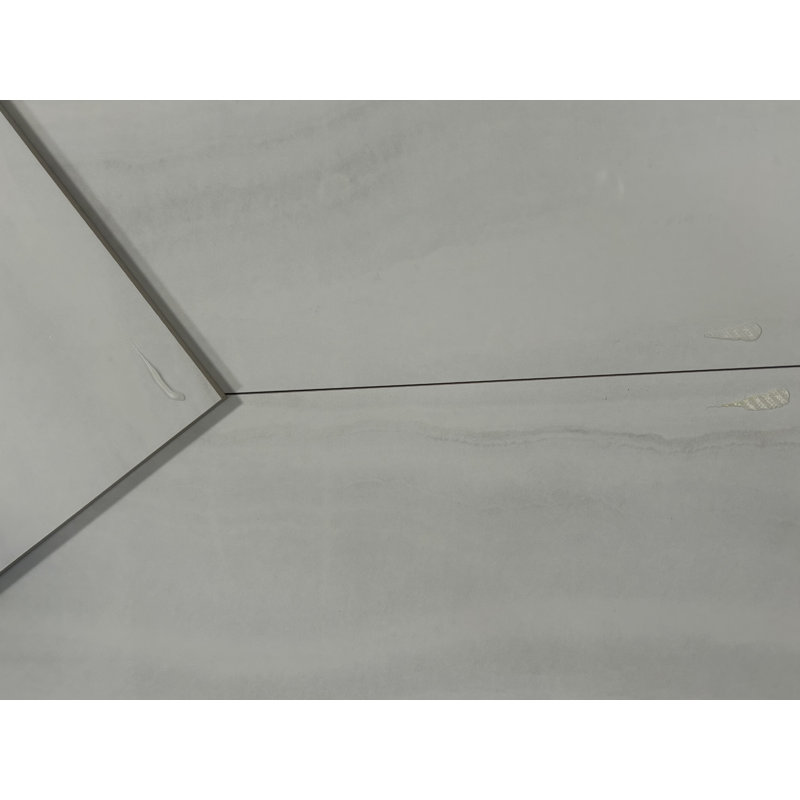 Carreau de porcelaine 12 po x 24 po