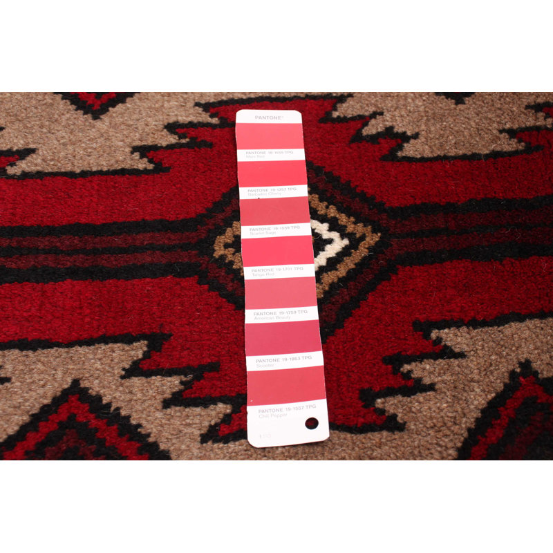 Tapis unique en laine noué à la main 3 pi 4 po x 5 pi 5 po nouvel âge Edford - rouge / noir / beige