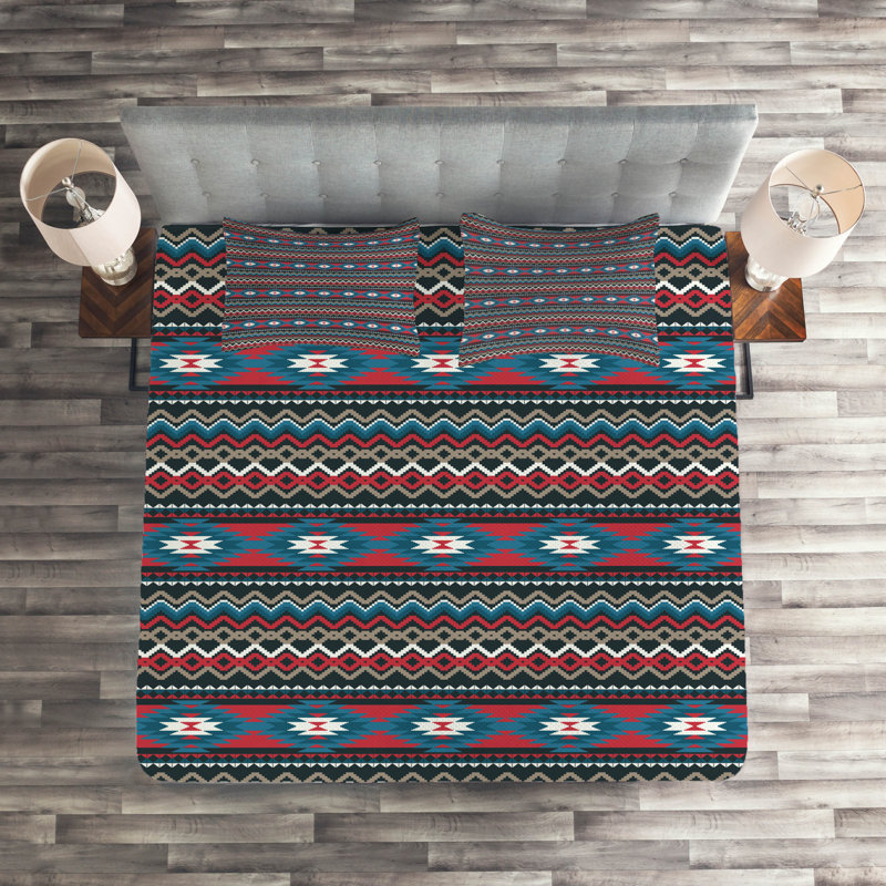 Eclectic Polyester Geometric Shapes Coverlet, King Bedspread + 2 Shams, Blue/Light