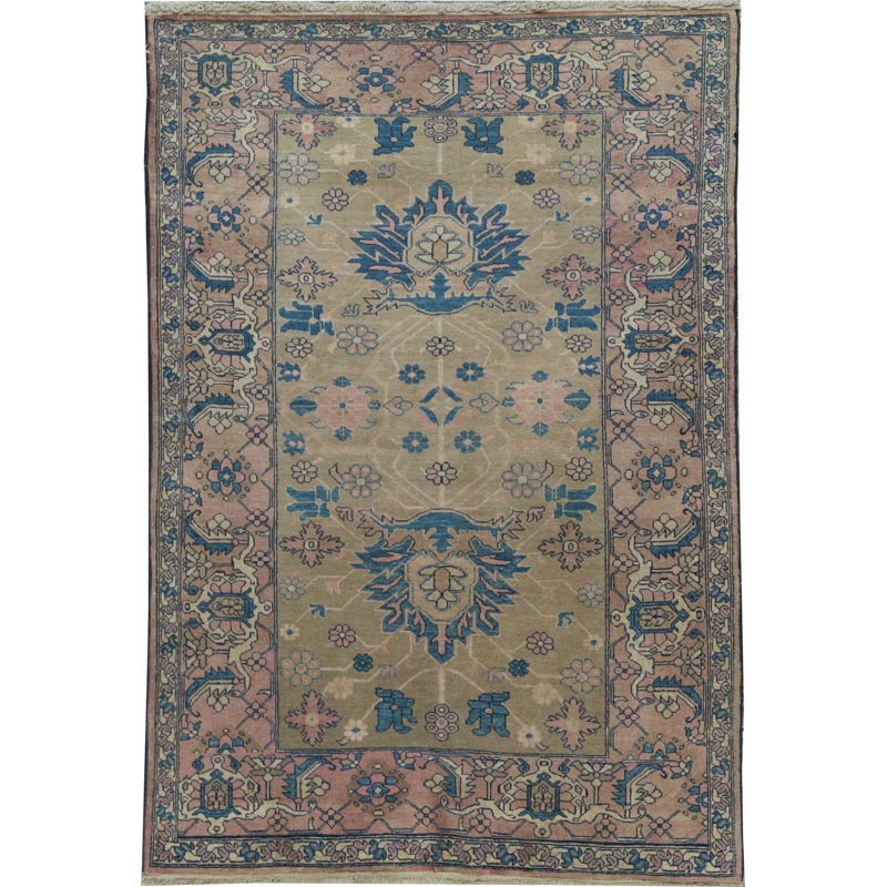 Tapis chameau et rose noué à la main de haute qualité