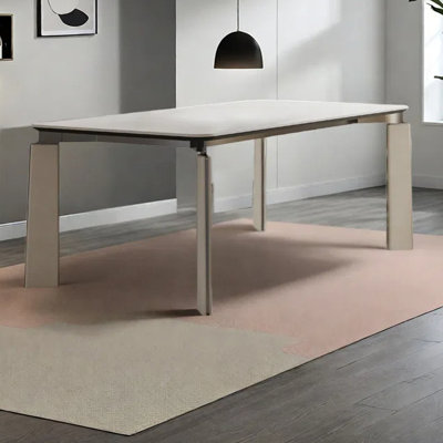 Modern simple and light luxury dining table