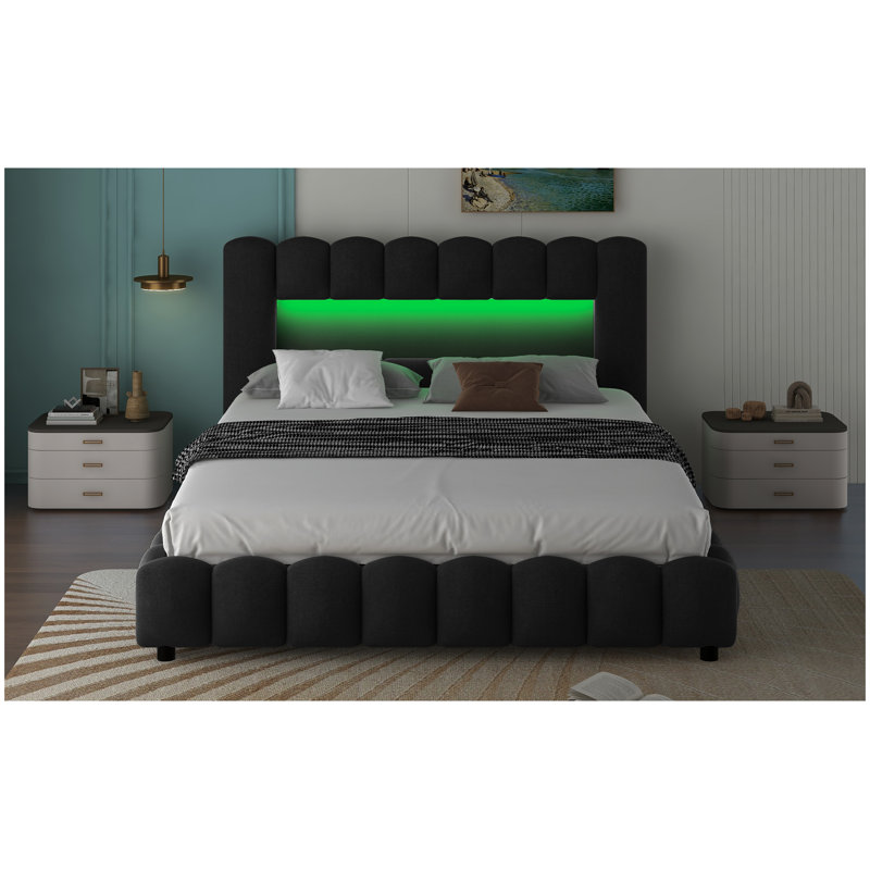 Grand lit plateforme tapissier avec tête de lit à DEL