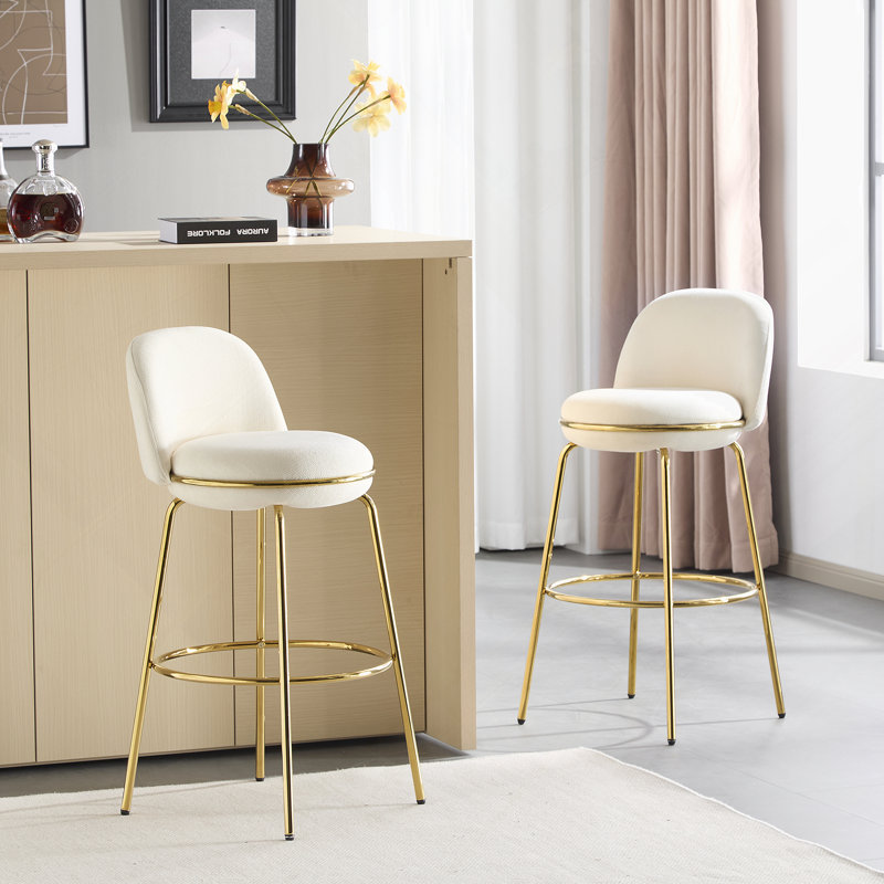 Ensemble de tabourets d'intérieur rembourrés en métal, idéal pour les espaces variés avec des sièges confortables et une fabrication durable