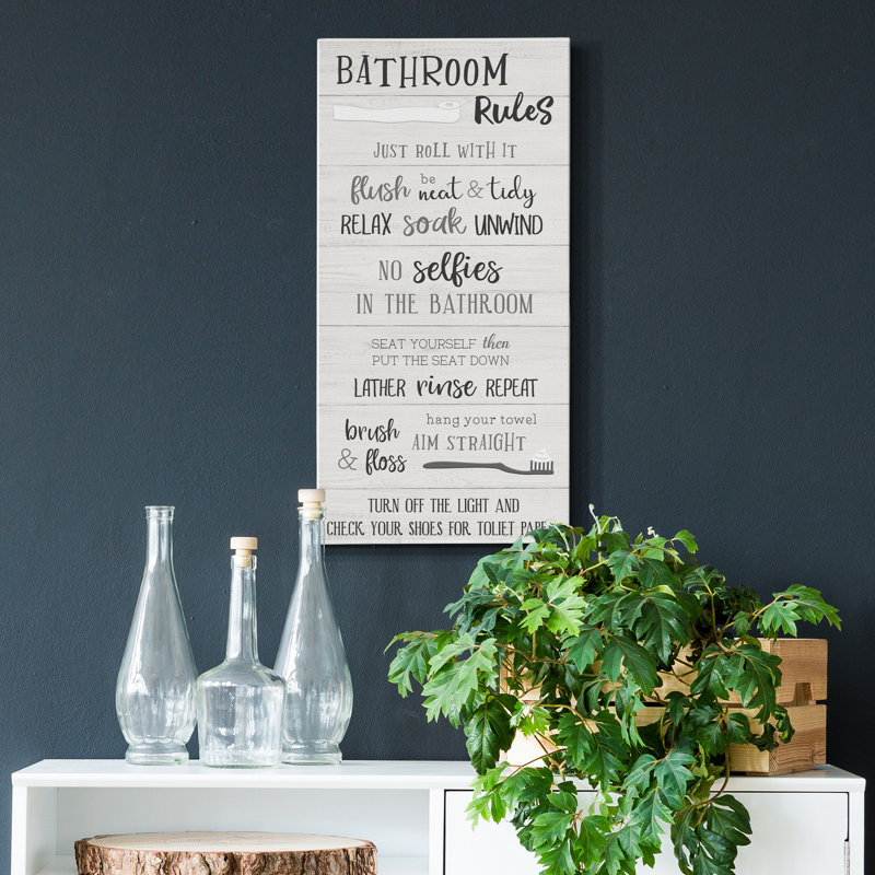 «Bathroom Rules», art textuel sur toile tendue, H 16 po x l 8 po x P 1 po