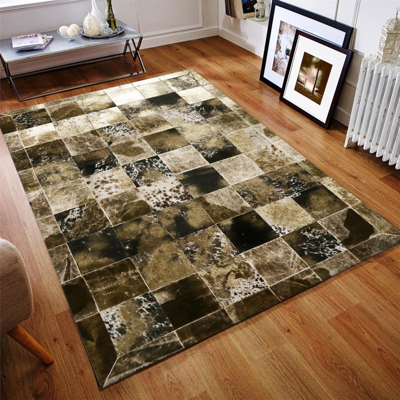 Tapis en peau de vache véritable avec patchwork de feuille d'or 10 pi x 14 pi, Rectangle 10 pi x 14 pi