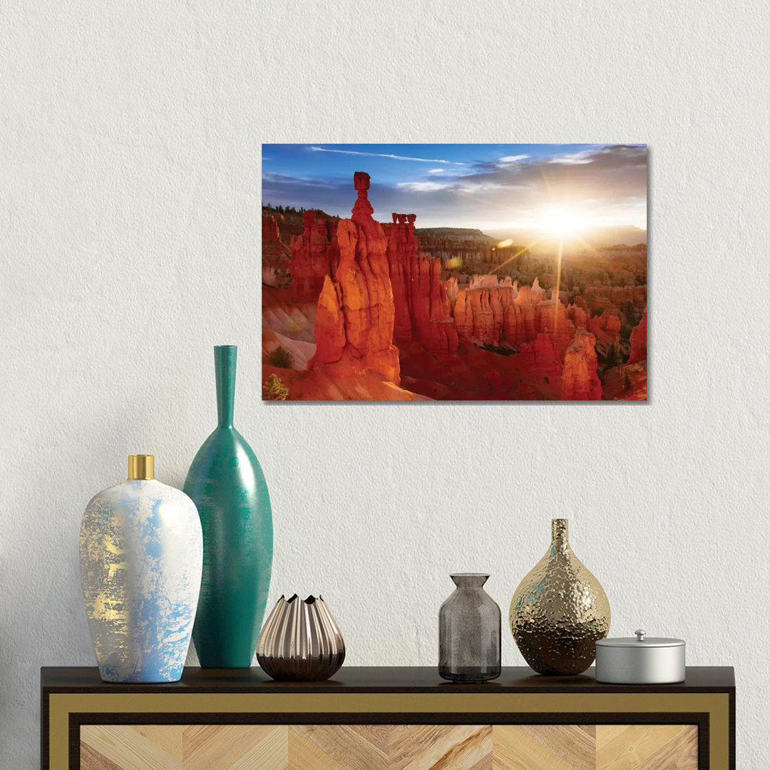 'Sunrise, Thor's Hammer, Bryce Canyon National Park, Utah, Usa' Photograph on Wrapped Canvas