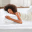 4 draps de luxe en satin blanc simple - froissé, texture lisse et confortable, convient aux matelas de 16 po, 1 drap plat, taies d'oreiller ajustées, réduit la casse des cheveux, sensation de cuir chevelu sec, rugosité