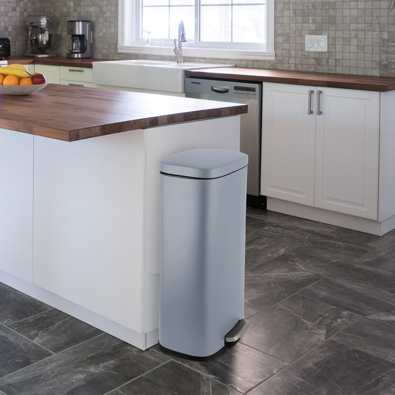 Step Trash Can, Stainless Steel Garbage Bin, Soft-Close Rubbish Bin with Removable Plastic Inner Bucket, Fingerprint-Proof, Lid Dustbin, Suit for Kitchen Home