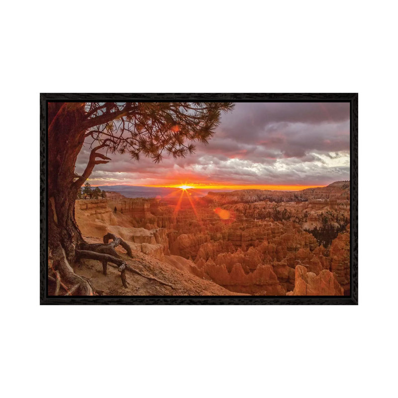 USA, Utah, Bryce Canyon National Park. Sunrise On Canyon. by Jaynes Gallery - Print on Canvas, 152.5 cm H x 101.5 cm W