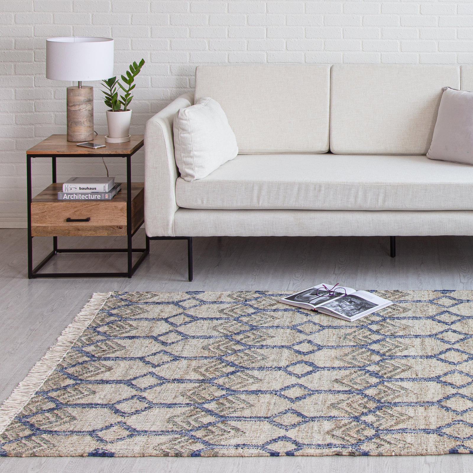 Duran Gray Hand-Loomed Geometric Jute Rug, Rectangle 4' x 6'