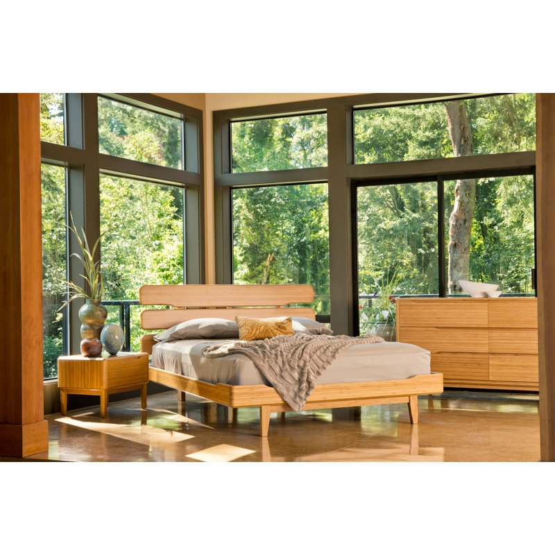 Lacey 64'' W 6 - Drawer Dresser, Caramelized