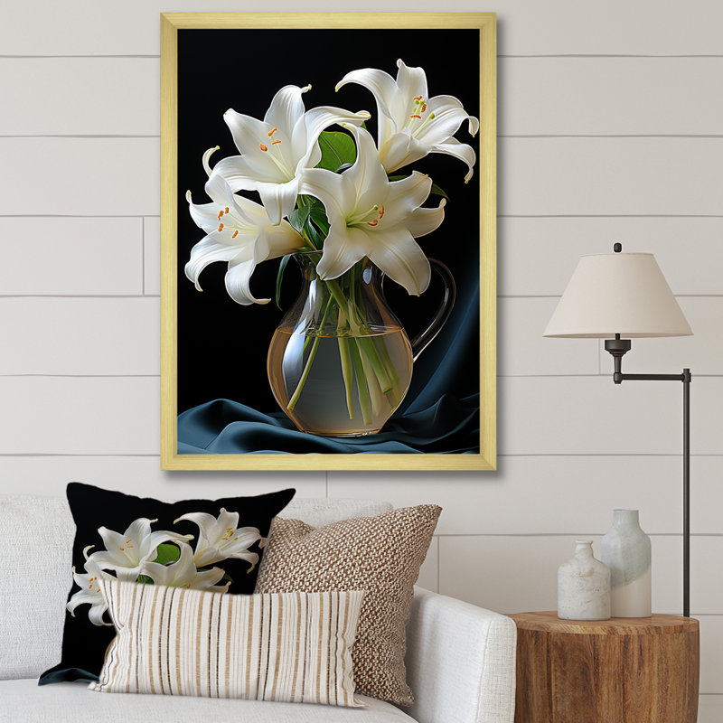 Perle pureté vase nature morte I, reproduction d'art sur toile, Cadre doré simple, H 32 po x l 16 po x P 1 po
