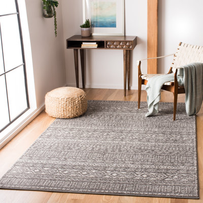 Mangrum Geometric Hand Hooked Area Rug