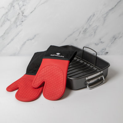 2pc Roasting Set with Non-Stick Large Roasting Tin & Rack, Silicone Double Oven Gloves