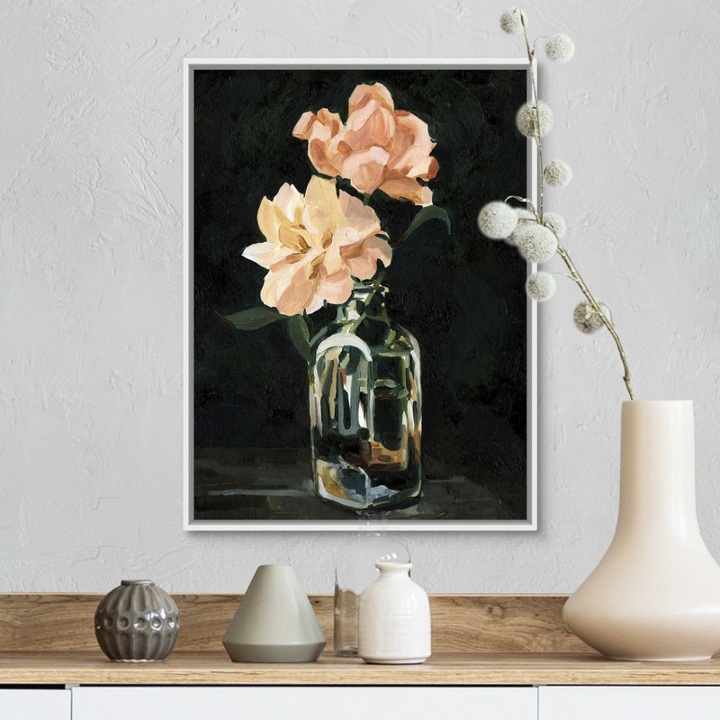 Reproduction d’art sur toile, "Dark rose arrangement II" par Emma Caroline, Cadre flottant blanc