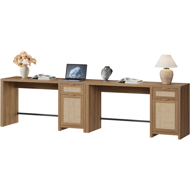 Bureau en rotin Boho avec espace de travail spacieux et rangement caché, Chêne caramel