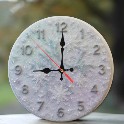 Snowflake-Glitter-Clock-Face