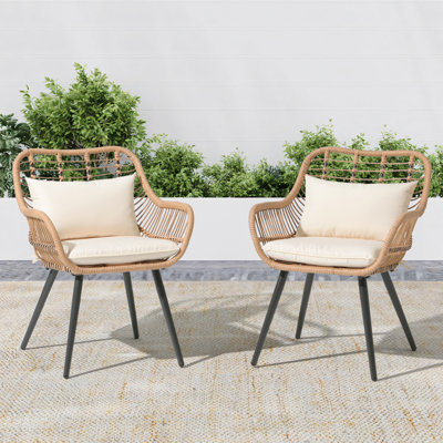 2-piece All- Weather Wicker Outdoor Lounge Chairs