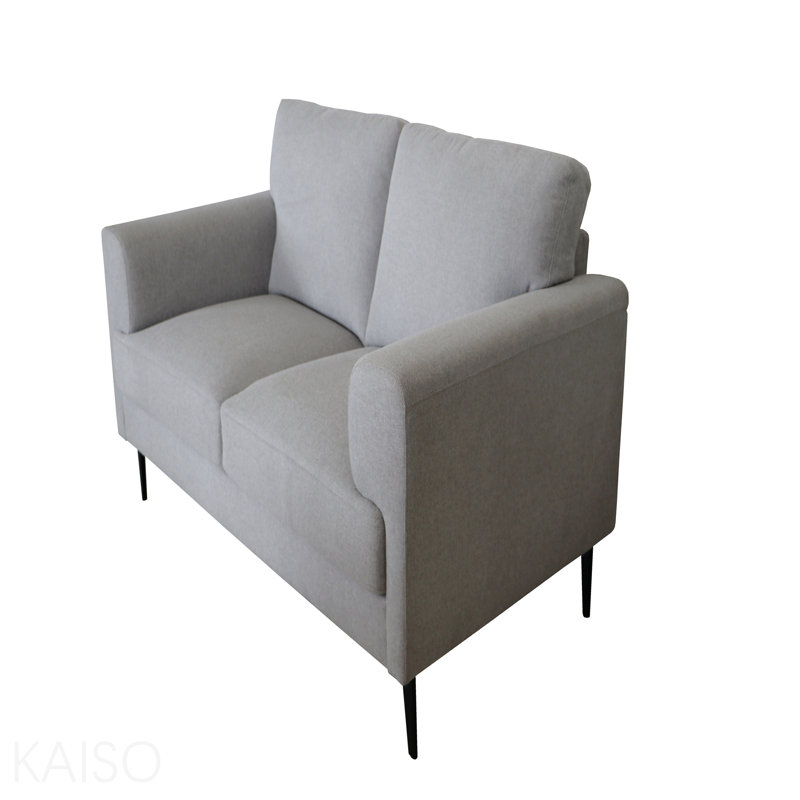 Causeuse en lin gris clair