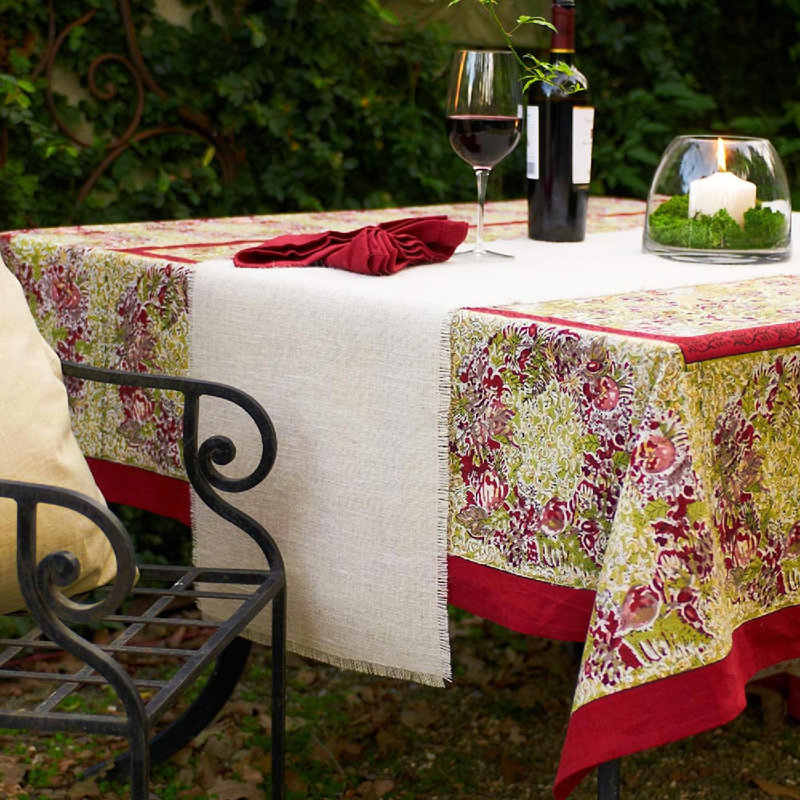 Winter Garden Wreath Handmade Floral Tablecloth, Red-Green, 71" Square 