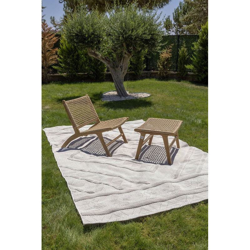 Tapis Stoiko, Rectangle 5 pi 3 po x 7 pi 7 po