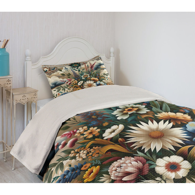 Polyester Floral Coverlet, Twin Coverlet + 1 Standard Shams