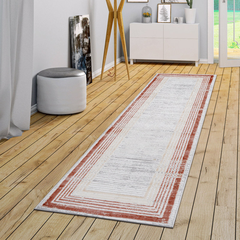 Tapis brun / ivoire / bordé, Tapis de couloir 2 pi 2 po x 8 pi
