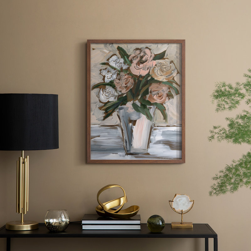 «Neutral & Peach Arrangement II», reproduction encadrée - bois massif, H 21 po x l 17 po, Noyer