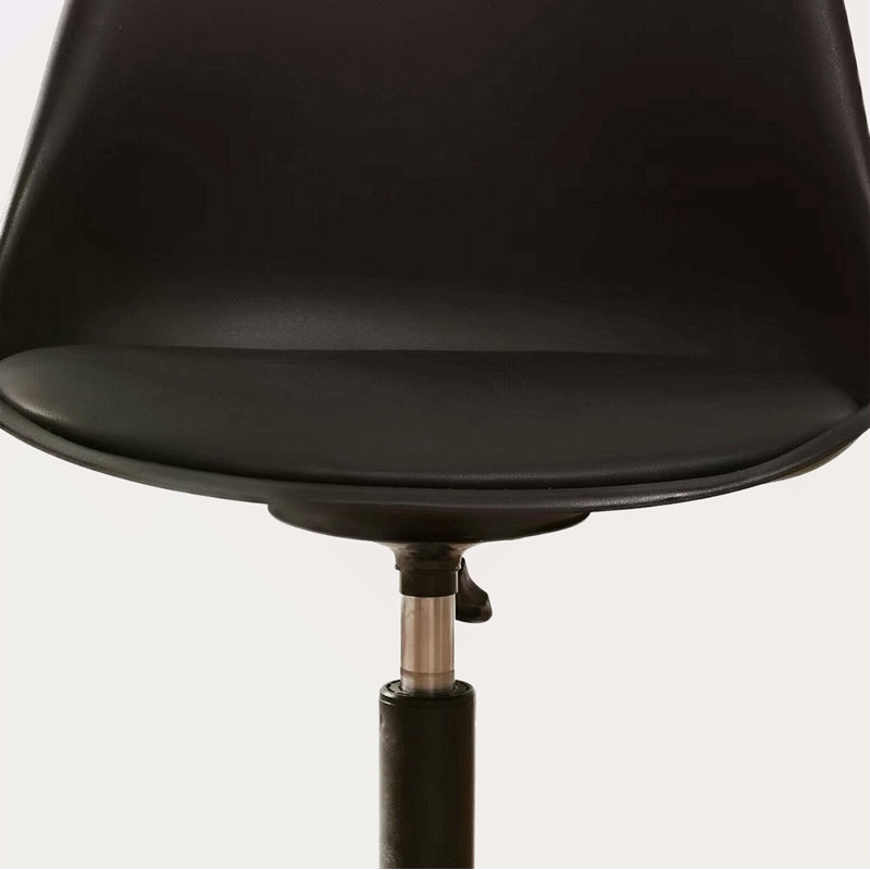 Chaise de bureau noire à hauteur ajustable en PP avec roulettes pour bureau, fauteuil pivotant moderne en plastique sans accoudoirs pour le salon