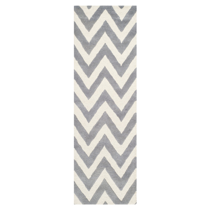 Silver and Ivory Hand-Tufted Wool Zig Zag 8' x 10' Area Rug