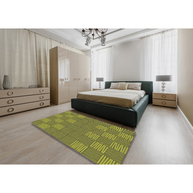 Tapis à motif géométrique vert, Rectangle 5 pi x 7 pi