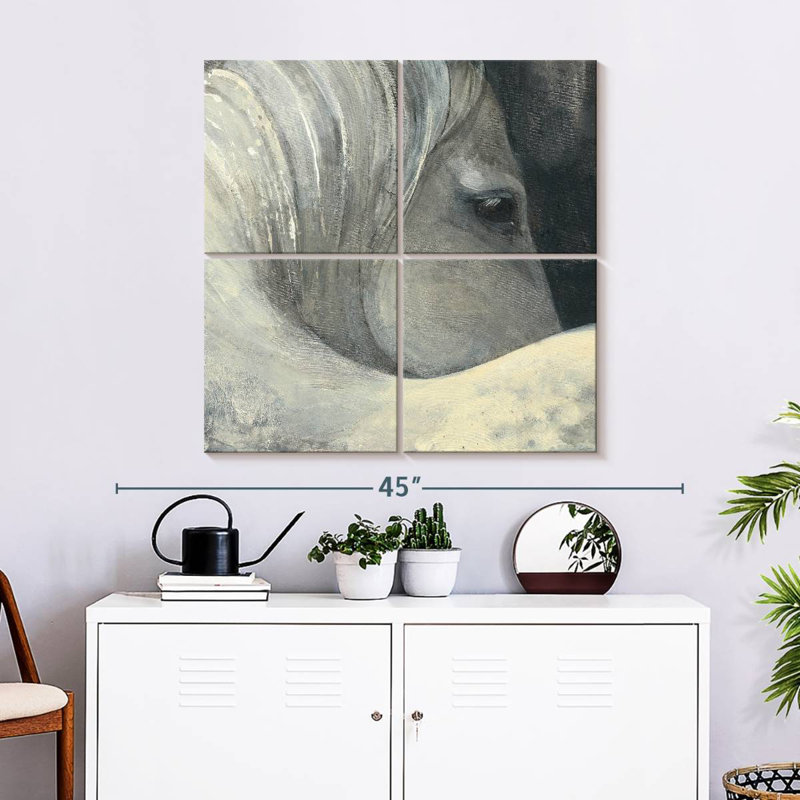 Brampt Bijou, 32" H x 32" W